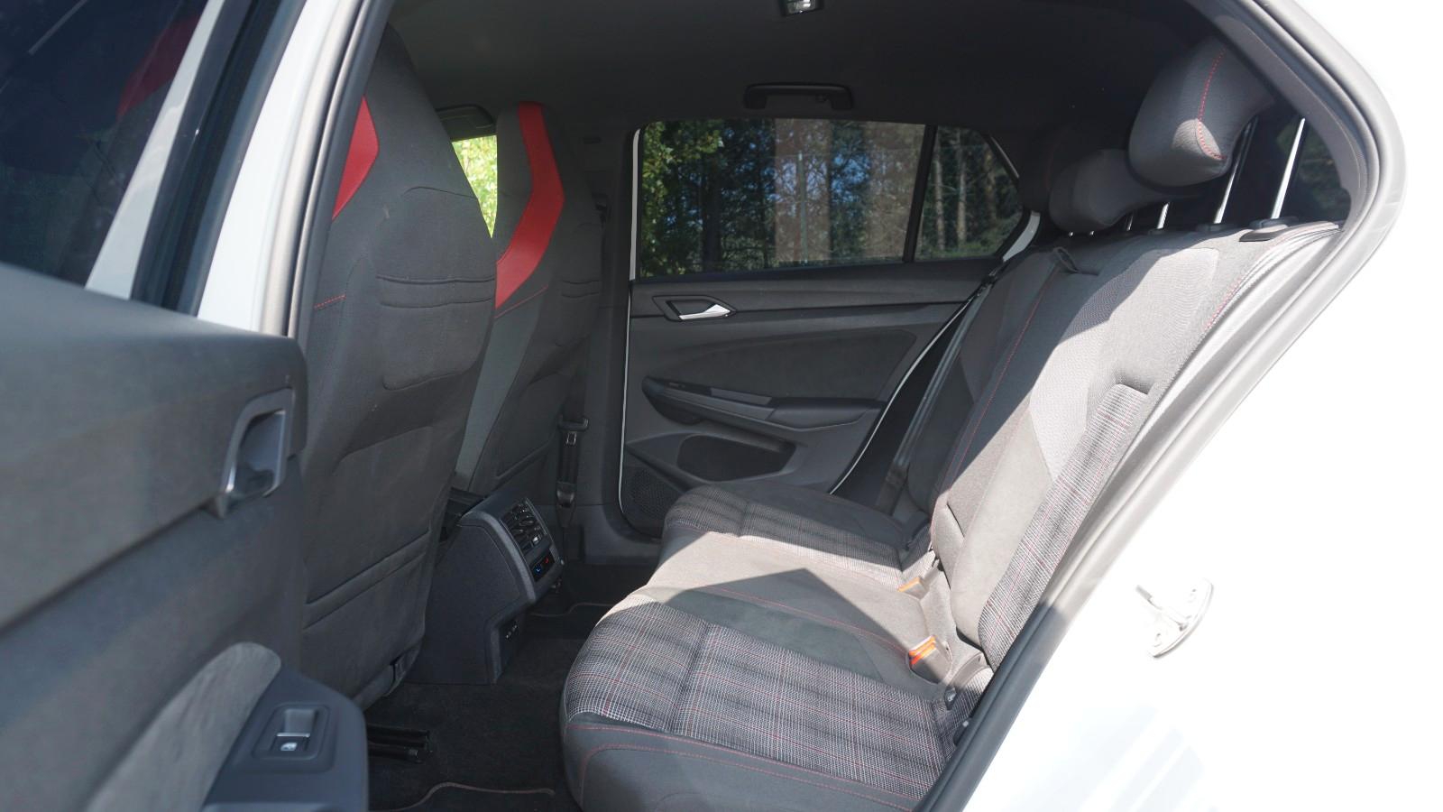 Volkswagen Golf VIII GTI IQ-Light/ACC/AHK/Ambiente/CarPlay, миниатюра 12