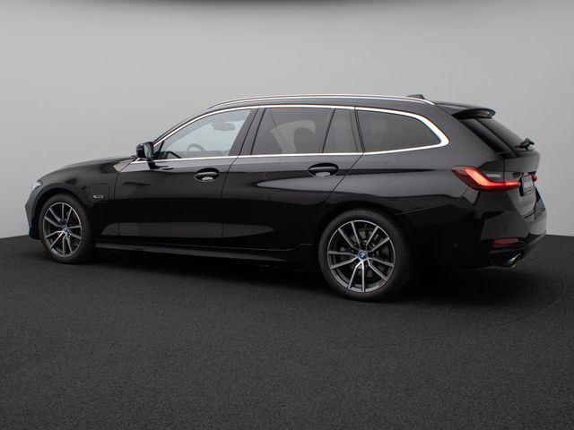 Foto Nummer 10: BMW 330e