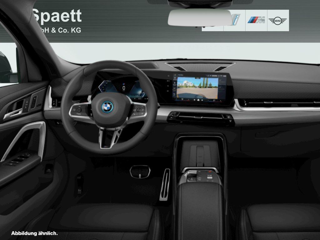 BMW iX2 - Bild 4