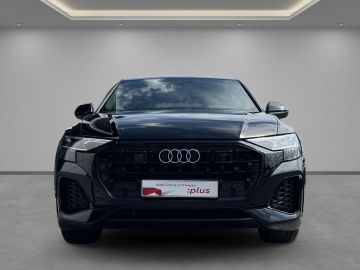 Audi Q8 - 10