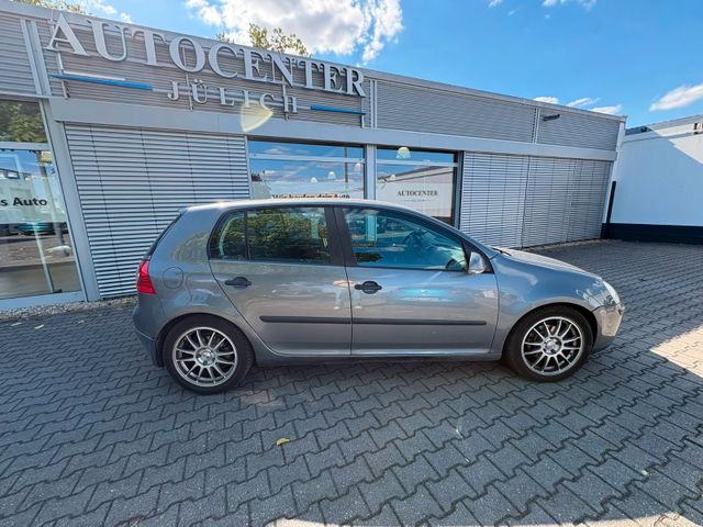 VW Golf V Lim. - Bild 4