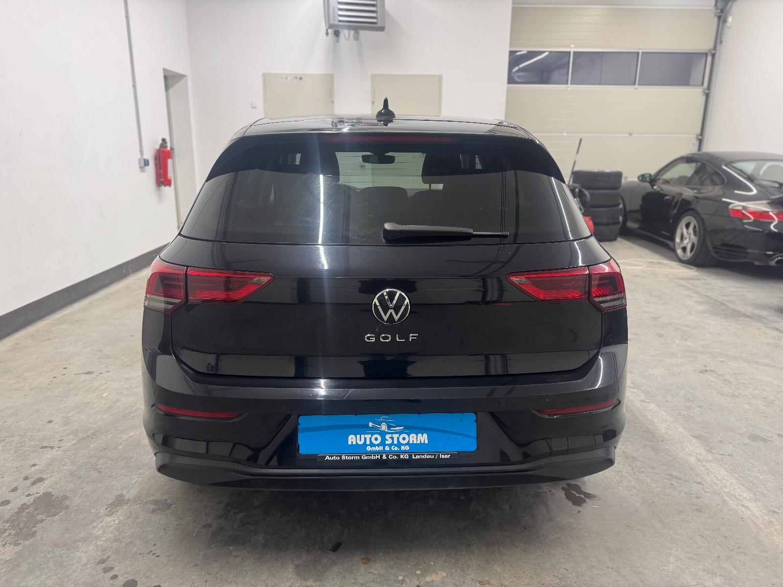 Volkswagen Golf VIII 1.5 TSI Life*LED*ACC*Navi*SHZ* Winterp