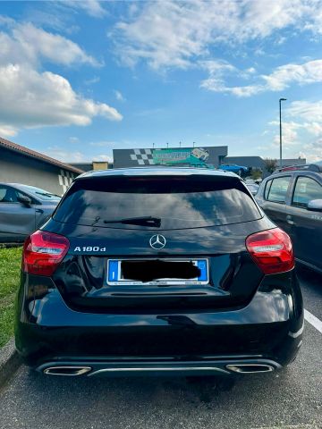 MERCEDES-BENZ Mercedes-benz A 180 d Premium