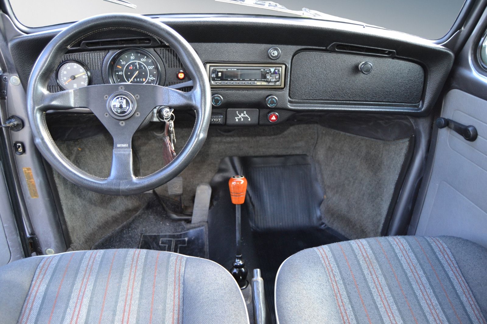 Fahrzeugabbildung Volkswagen Käfer mit WERT-GUTACHTEN /TOP ZUSTAND