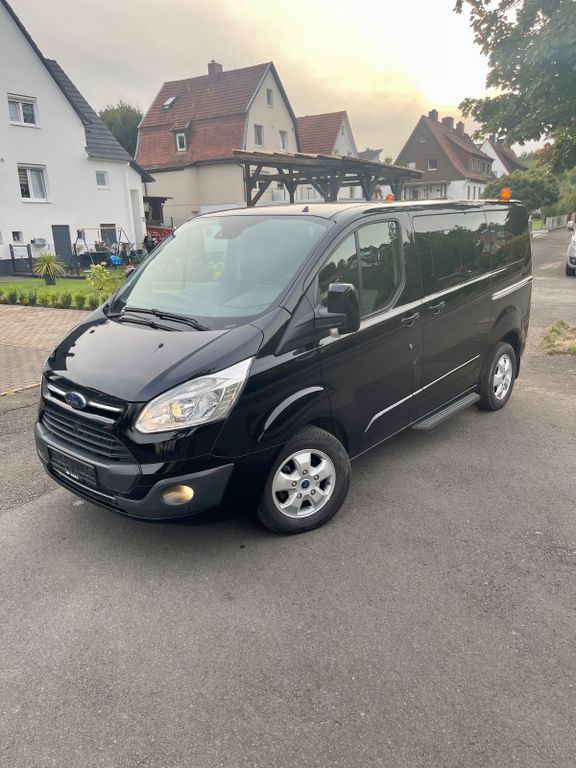 Image of Ford Tourneo Custom