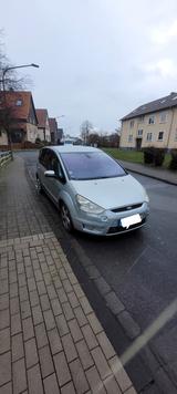 Ford S-Max 2,5 Trend Trend - Ford S-Max mit Benzin-Antrieb: Kleinbus, 2.5