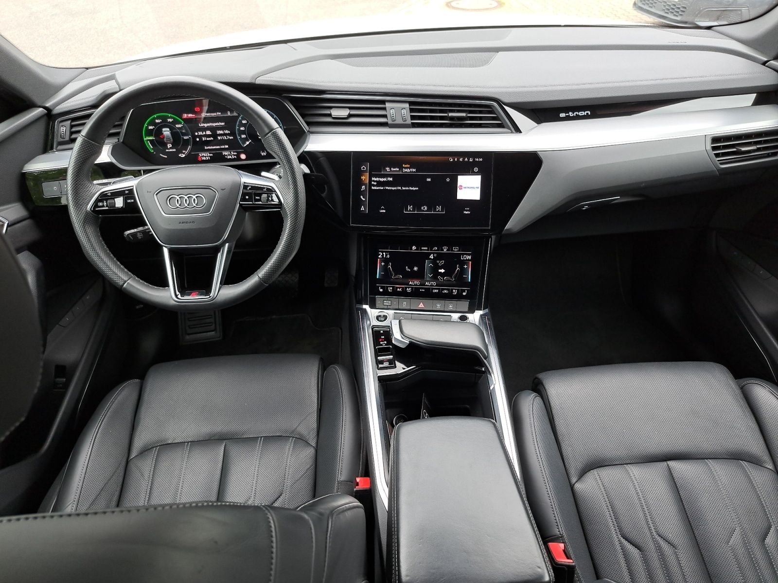 Audi e-tron - Bild 14