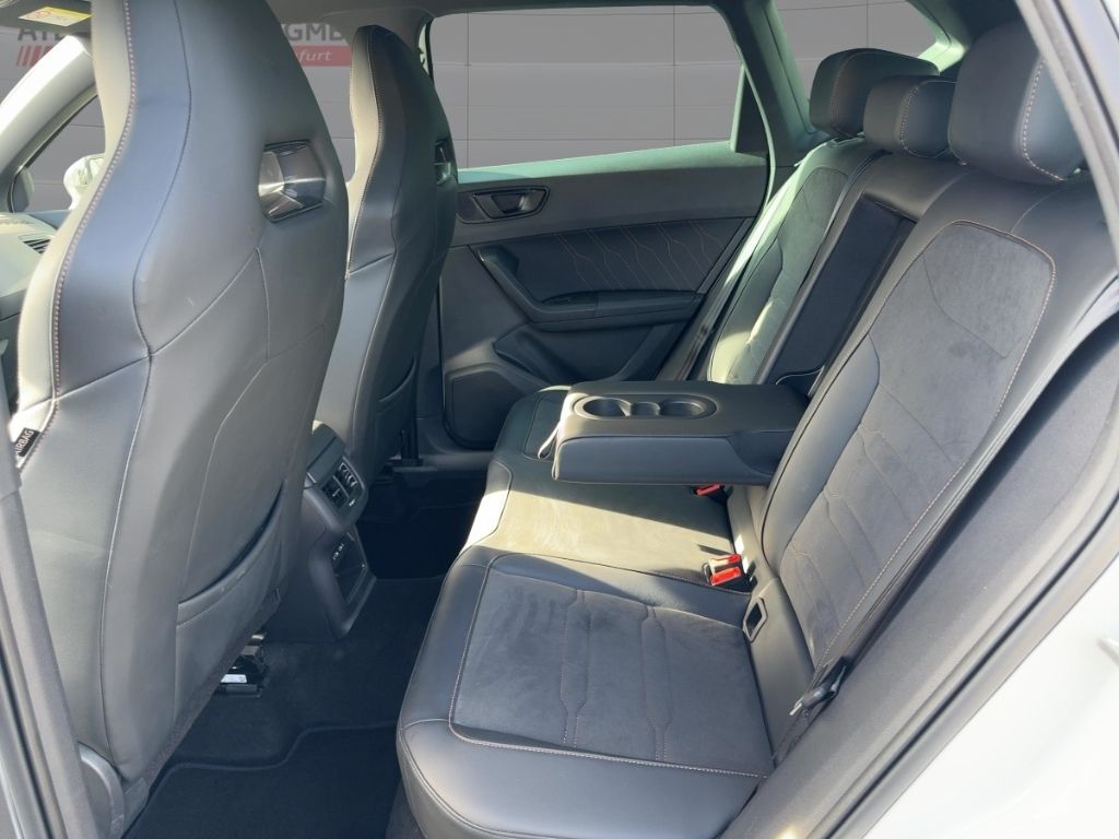 Fahrzeugabbildung CUPRA Ateca VZ LED WINTER PANORAMADACH RÜKFAHRKAMERA