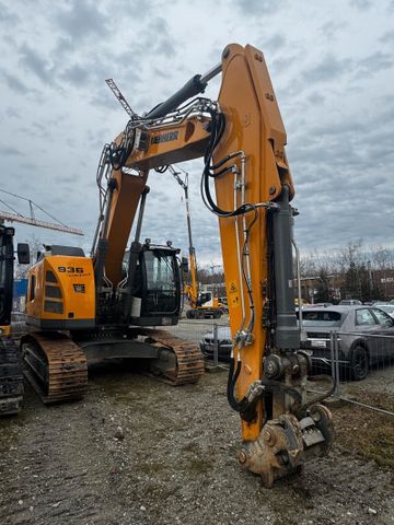 Liebherr R936 Compact