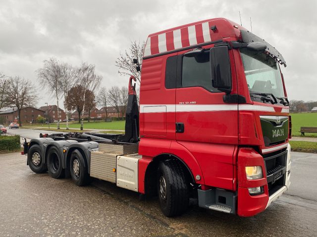 MAN TGX 32.480 8x2 Hakengerät Retarder Lenk-Lift