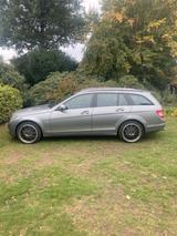 Mercedes-Benz Mercedes Benz, Top Zustand - Mercedes-Benz 320 Kombi Gebrauchtwagen