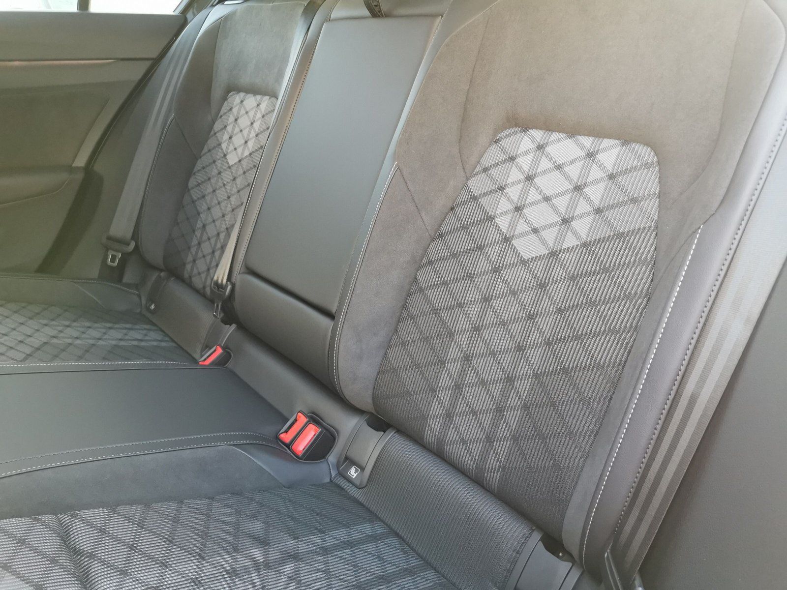 Volkswagen Golf - Bild 13