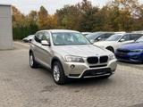 BMW X3 xDrive 20 i *Kamera*Navi*Automatik* - silberne BMW X-Reihe