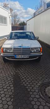 Mercedes-Benz CE 230 - weiße Mercedes-Benz CE-Klasse