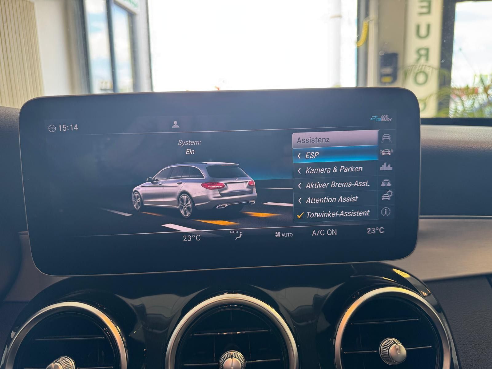 Fahrzeugabbildung Mercedes-Benz C 200 T-Modell AVANTGARDE/AHK/NAVI/KLIMA