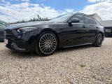 Mercedes-Benz C 300CDI**AMG*MBUX*RFK*NIGHT-PAKET*LEDER*19*AHK* - Mercedes-Benz C 300: Cdi