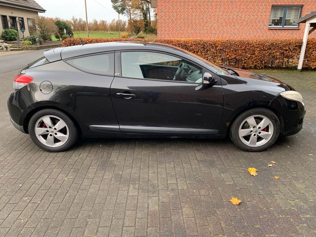 Renault Megane Dynamique Coupé