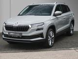 Skoda Karoq 1.5 TSI DSG Style Navi/LED/SHZ - : Allradantrieb, Geländewagen