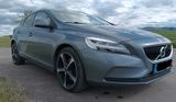 Volvo V40 D3 Momentum LED, PDC, Kamera, Klima - Volvo V40 mit Diesel-Antrieb: Limousine, Momentum