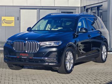 BMW X7 - 1