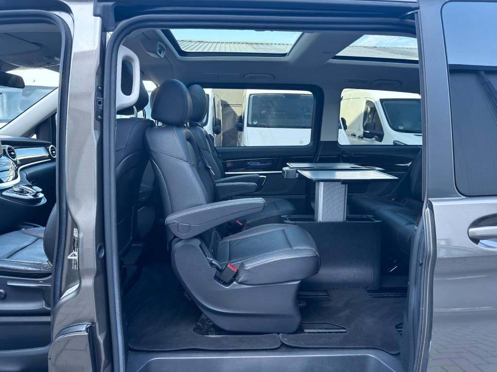 Mercedes-Benz V 250