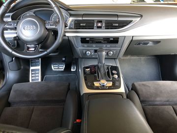 Audi A7 - 6
