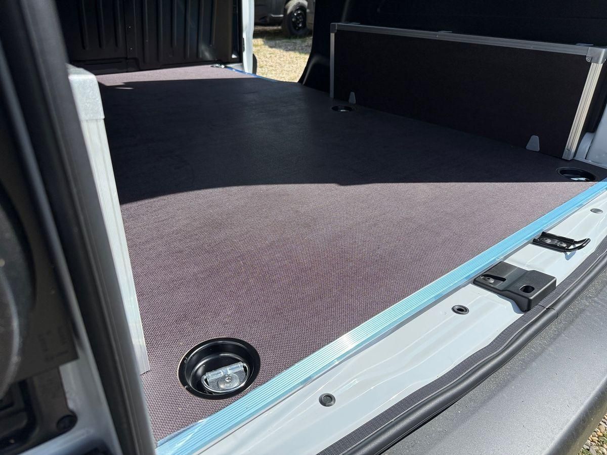 Fahrzeugabbildung Fiat Doblo XL Kastenwagen 130 MT6