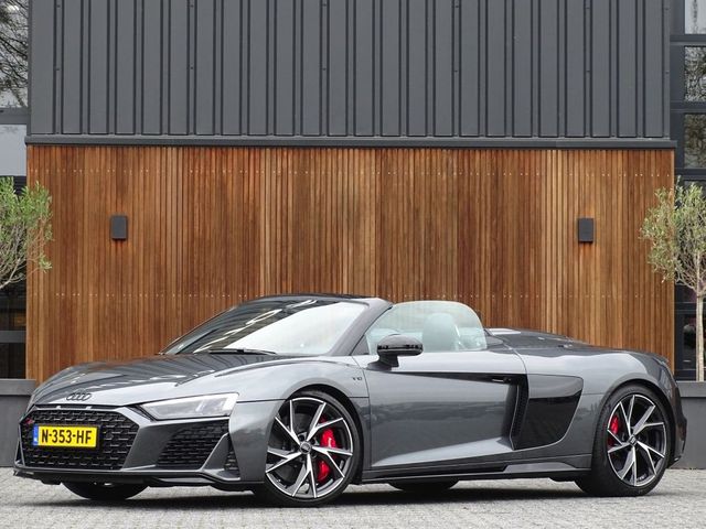 AUDI R8 Spyder 5.2 V10 622PK quattro Performance / Ca