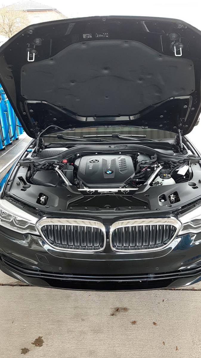 BMW 530d xDrive Tour./Sport Line/HUD/Matrix-LED/Shz