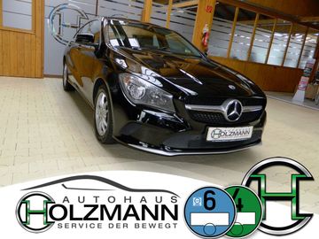 Mercedes CLA 180 Shooting Brake - 2