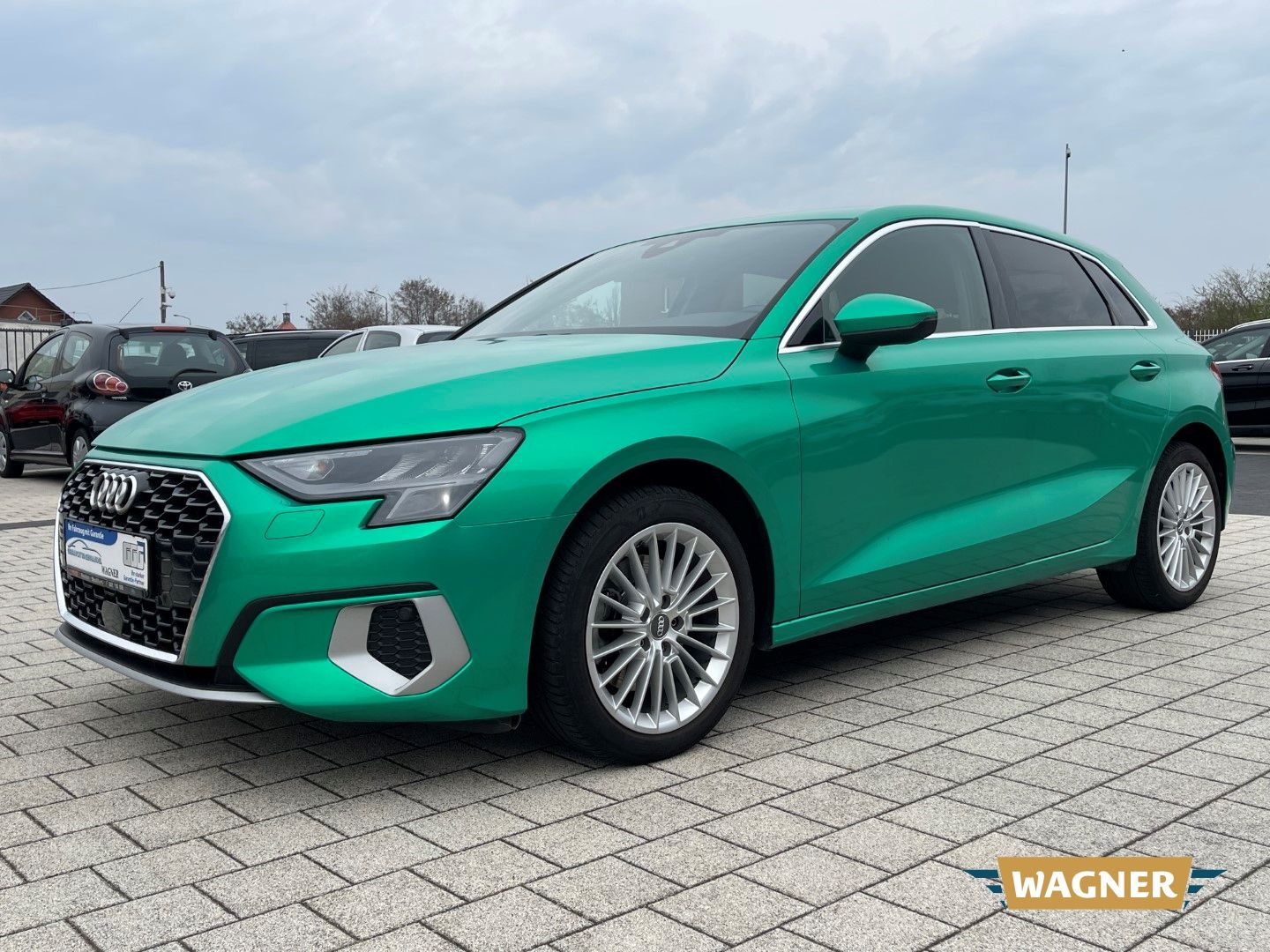 Fahrzeugabbildung Audi A3 Sportback 35 TFSI advanced Sitzheizung