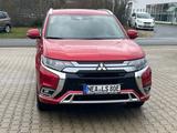 Mitsubishi PHEV Outlander 2.4 +TOP+AHK+GARANTIE+ - Mitsubishi Plug-in Hybrid Outlander von privat