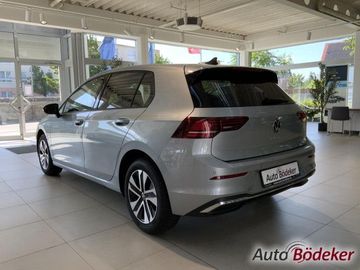 Volkswagen Golf Life 1.5 l eTSI OPF 85 kW (116 PS) Navi LED