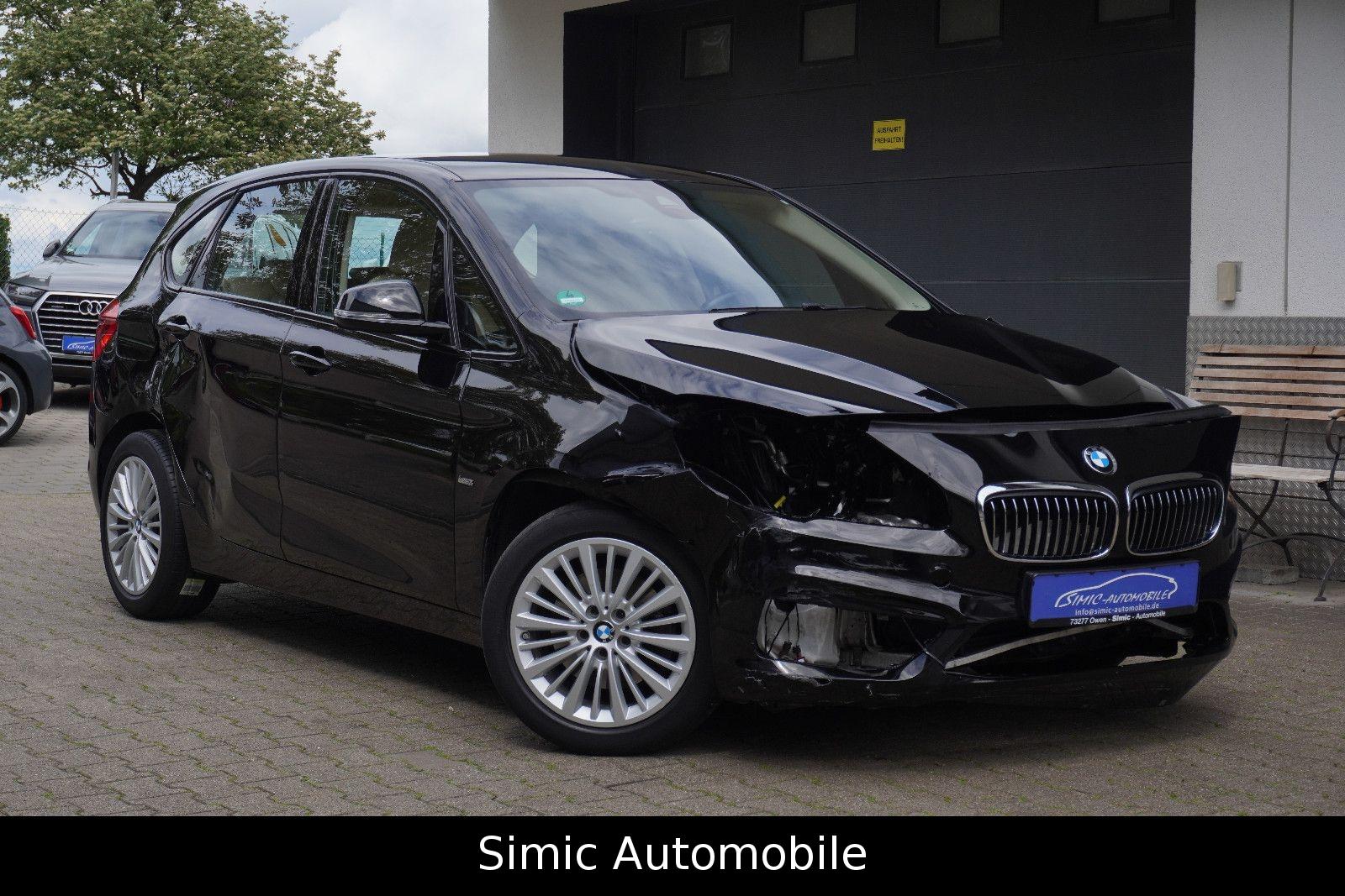 BMW 218 i Active Tourer Luxury Line NAVI+LEDER+60Tkm