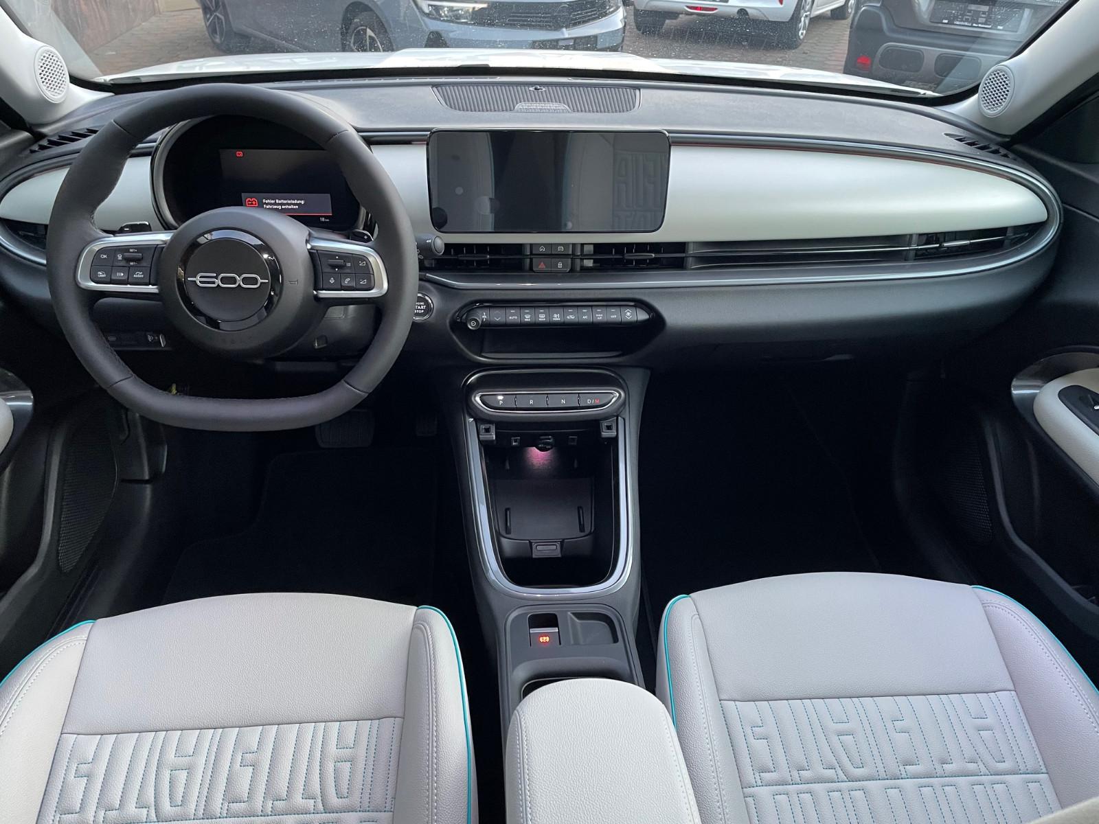 Fiat 600 La Prima Hybrid 1.2 (110 PS) DCT-MY25