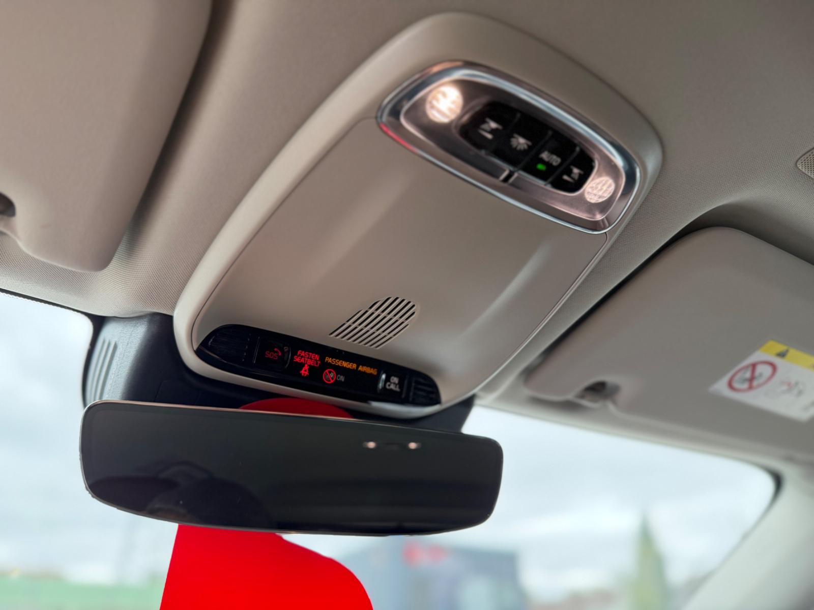 Volvo XC60 Momentum Pro*LEDER*ACC*LED*SENSUS*APPLECAR