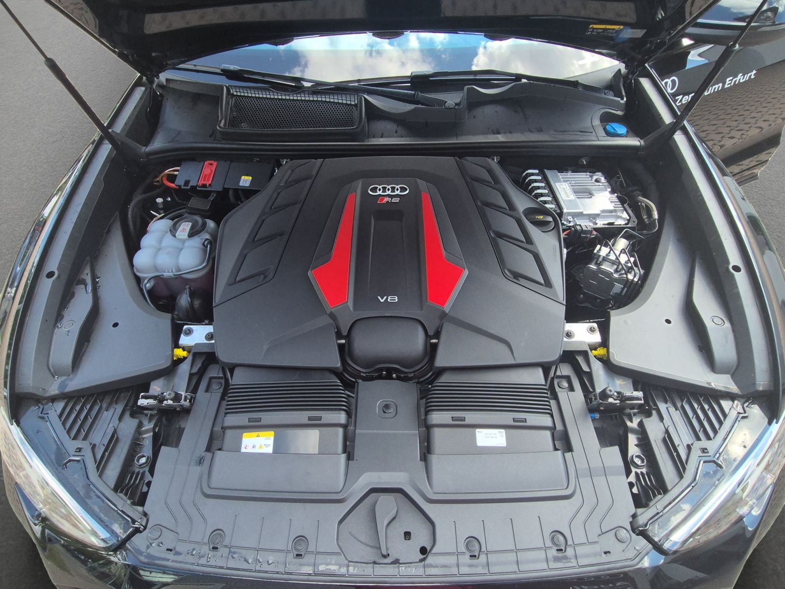Audi RSQ8 - Bild 21