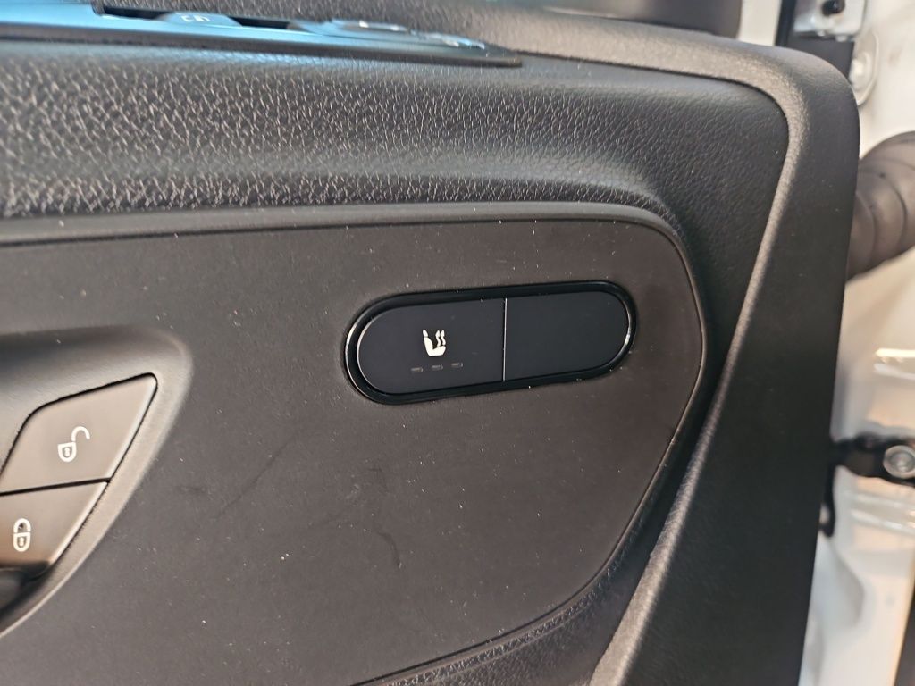 Fahrzeugabbildung Mercedes-Benz Sprinter 319 Kasten SELECT L3H2 LED SHZ RFK AHK