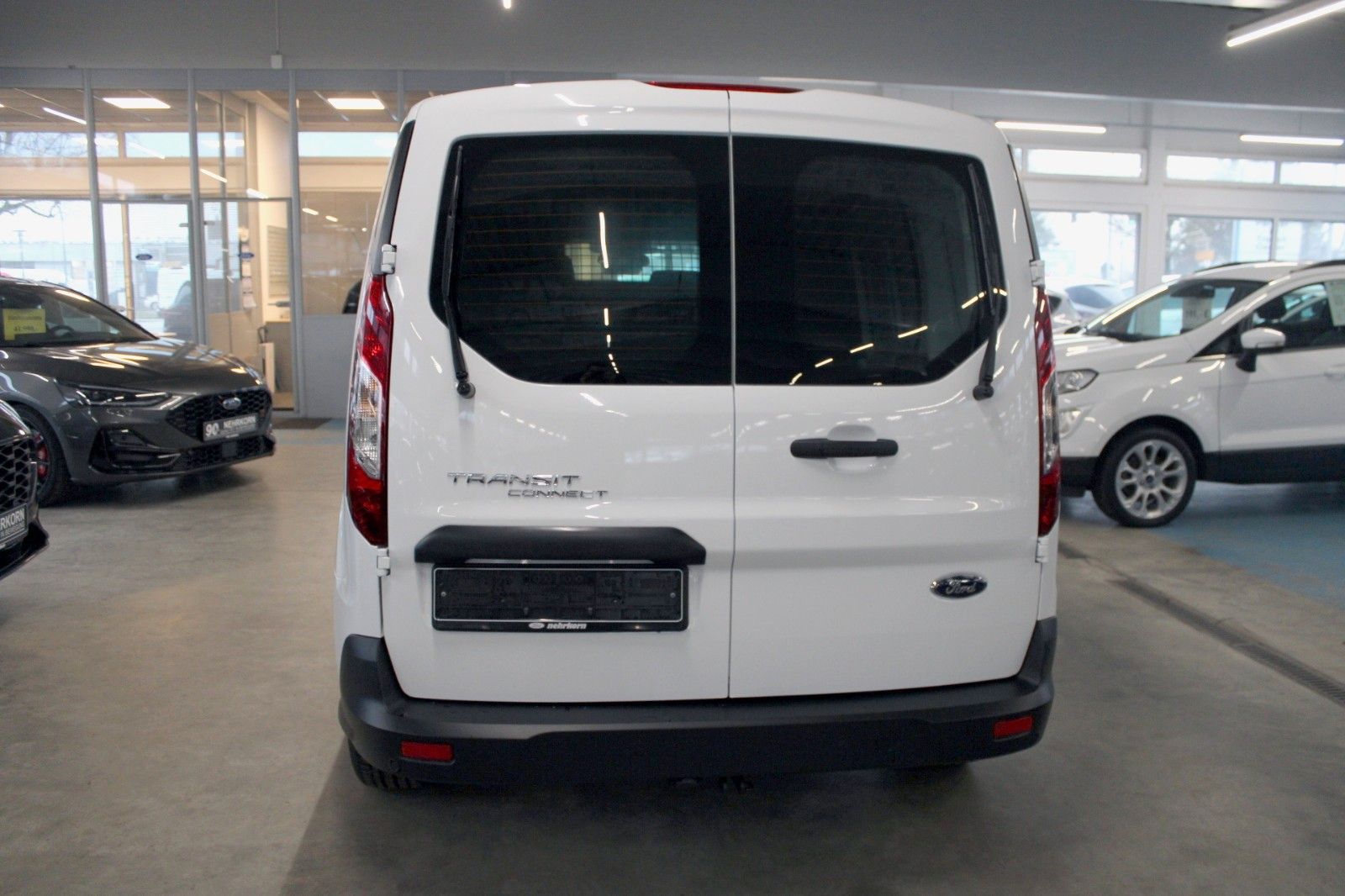 Fahrzeugabbildung Ford Transit Connect TREND L1 KLIMA 3-Sitzer PDC AHK