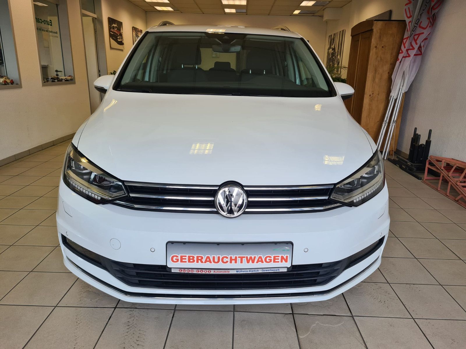 Fahrzeugabbildung Volkswagen Touran Highline BMT/Start-Stopp / LED / NAVI /