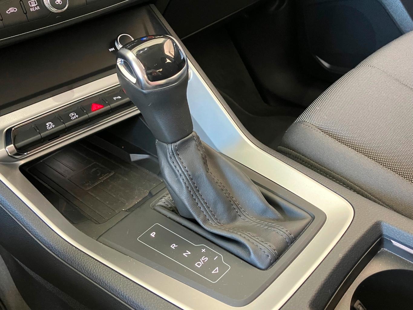 Audi Q3 35 TFSI S-tronic Side Lane LED Virtual, миниатюра 15