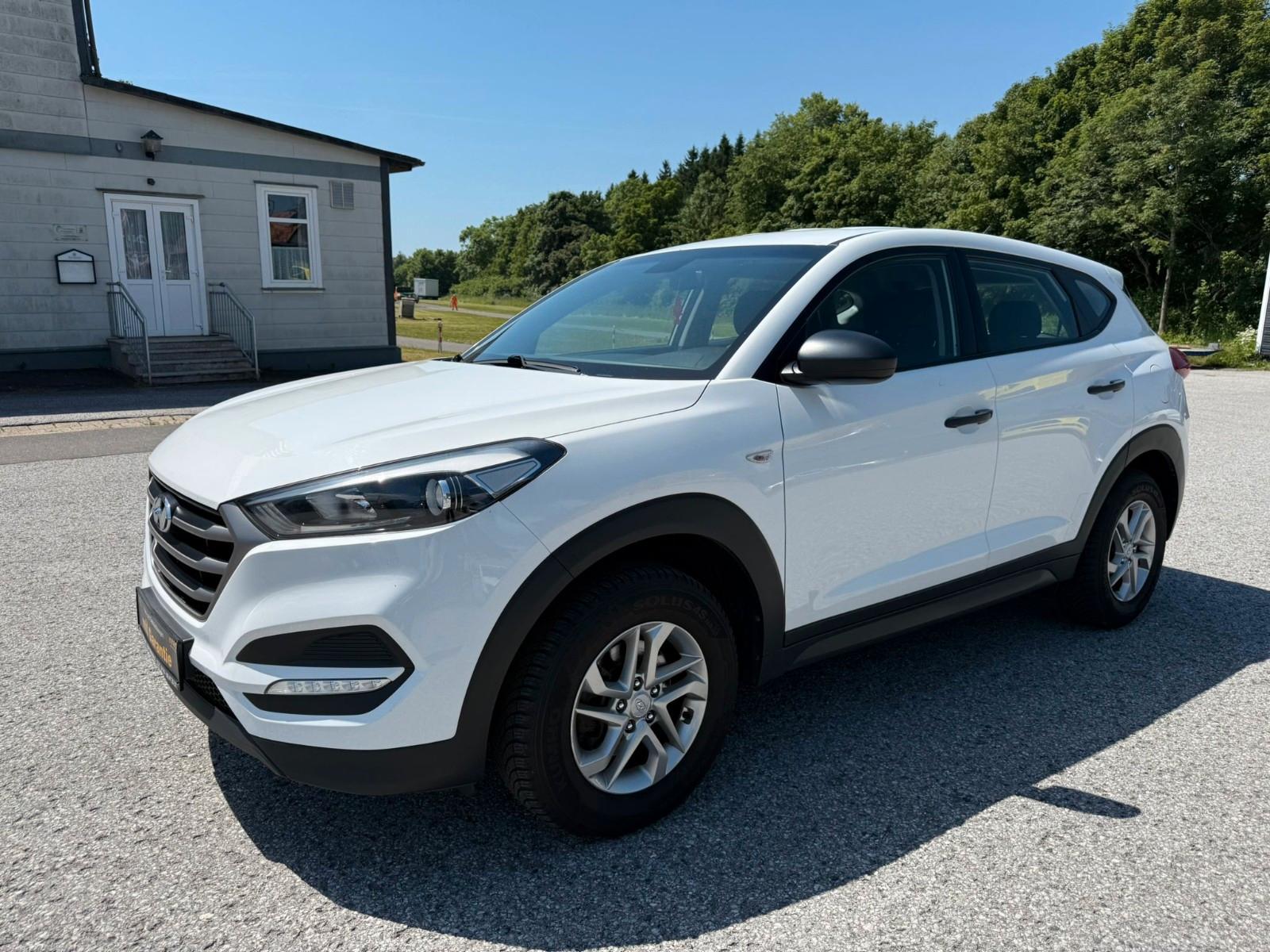 Hyundai Tucson 2WD - Tüv 01 / 2027 -