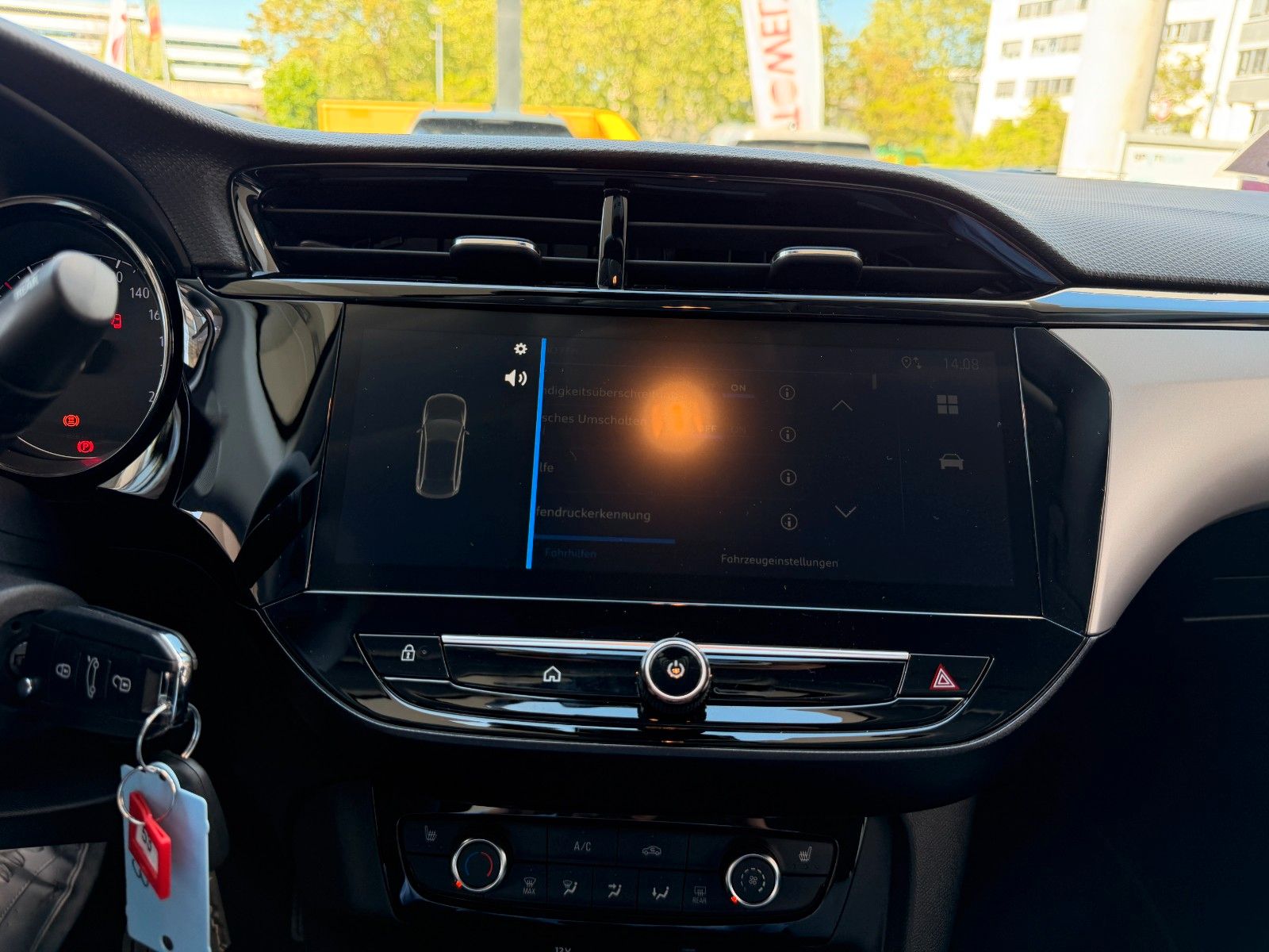 Fahrzeugabbildung Opel Corsa F Edition 100PS PDC/Allwetter/SHZ!