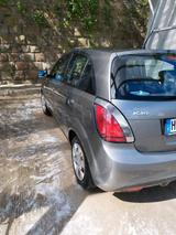 Kia Rio 2010 1.4 CVVT 97 PS JB-Modell - Kia Model Gebrauchtwagen