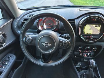 MINI Cooper D Clubman - 11