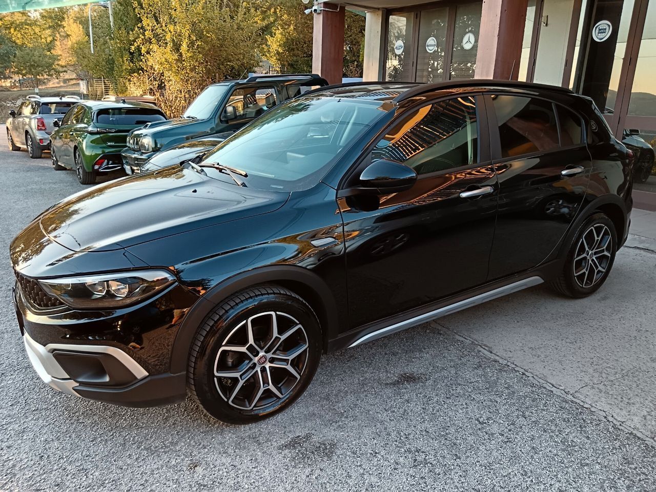 Fiat Tipo 1.6 MJT 5P 130CV CROSS NUOVISSIMA imagem 2