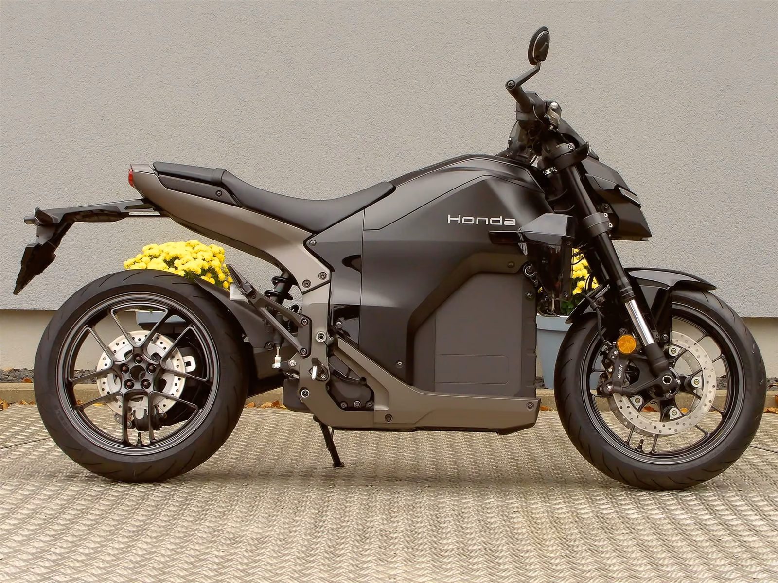 Honda WN7 11kW 11 KW Ausführung, für Fahrer mit A1 &