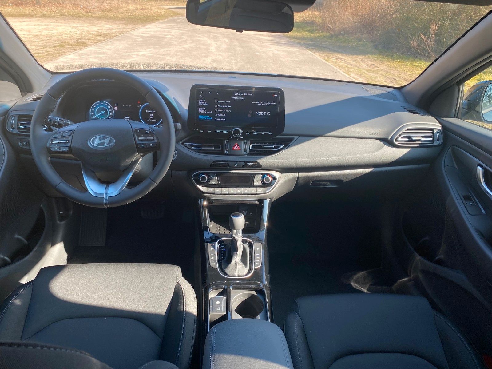 Fahrzeugabbildung Hyundai i30 1.5 T-GDI 48V Advantage *Navi*RFKamera*ACC*