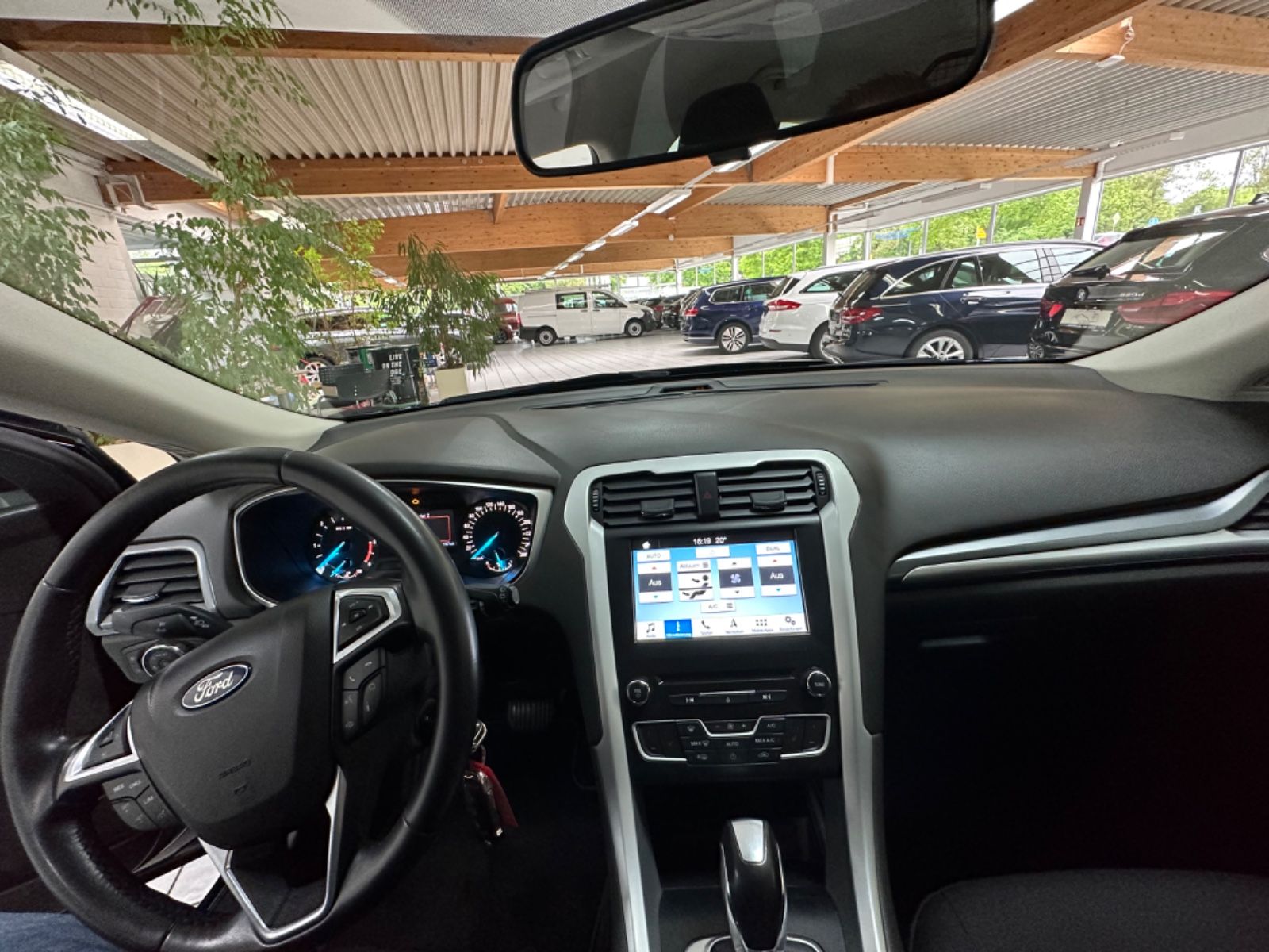 Fahrzeugabbildung Ford Mondeo Turnier Trend *Automatik*
