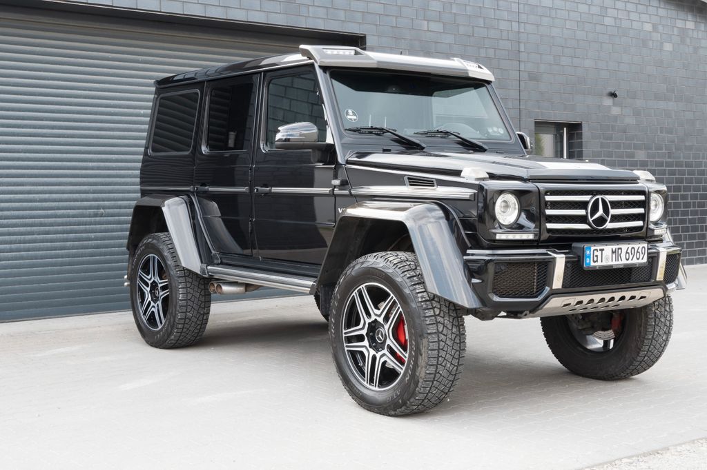 Mercedes-Benz G 500